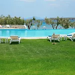 Acqua Marina Хриси-Акти