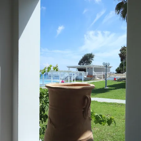 Acqua Marina Hotel