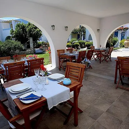 Acqua Marina Chrisi Akti (Paros)