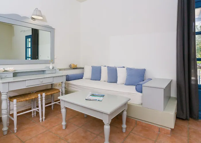 Acqua Marina 4* Chrisi Akti (Paros)